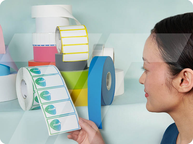 Digital labels for clear identification